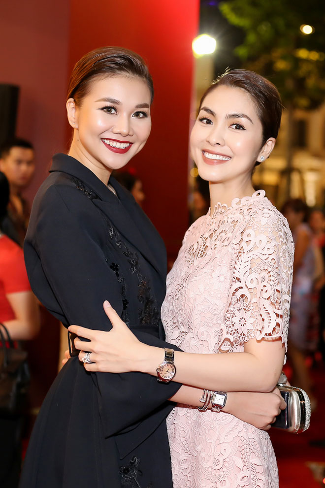 Đến Việt Nam, vợ chồng Thần điêu đại hiệp trông xuống sắc ở tuổi U50